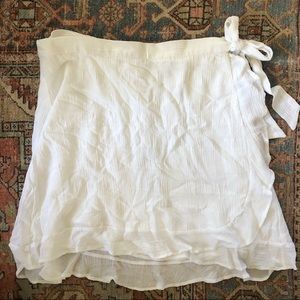 Show Me Your MuMu White Wrap Skirt
